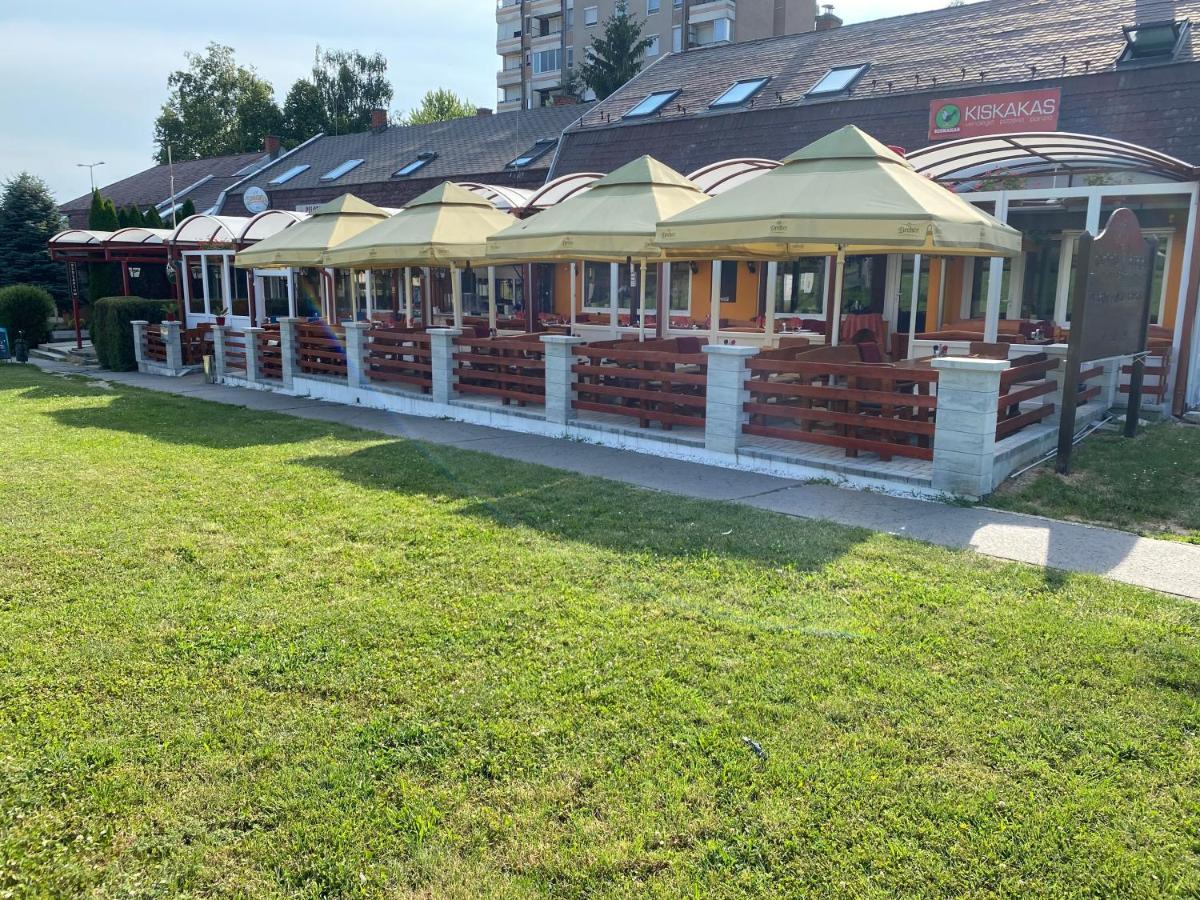 Hotel Kiskakas Etterem Zalaegerszeg Zewnętrze zdjęcie