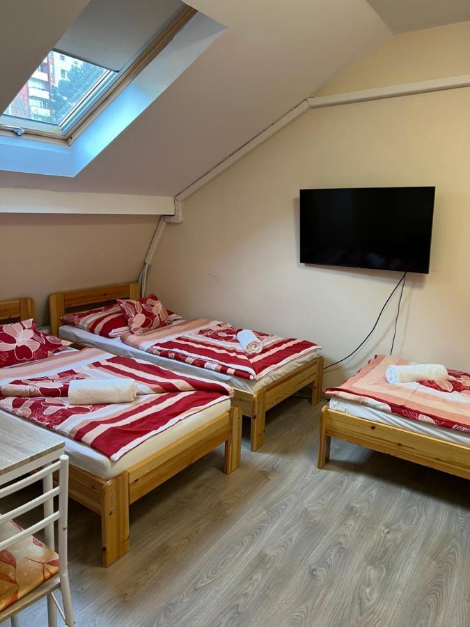 Hotel Kiskakas Etterem Zalaegerszeg Zewnętrze zdjęcie