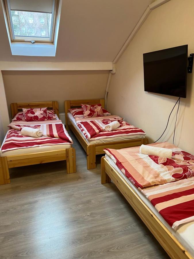 Hotel Kiskakas Etterem Zalaegerszeg Zewnętrze zdjęcie