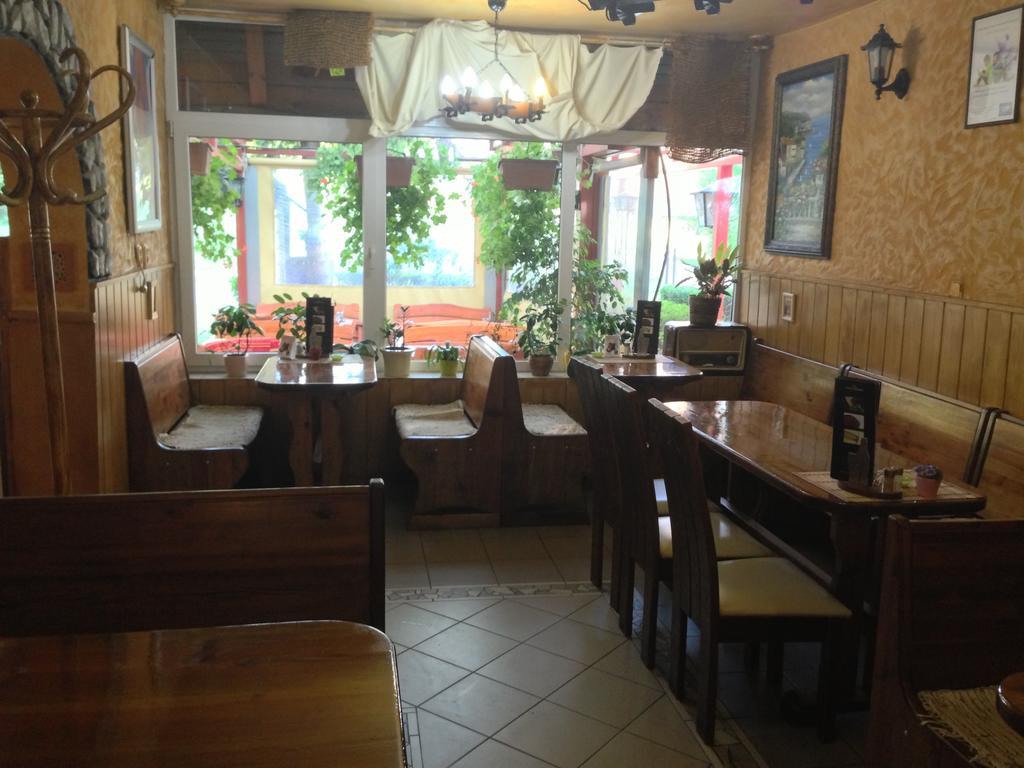 Hotel Kiskakas Etterem Zalaegerszeg Zewnętrze zdjęcie